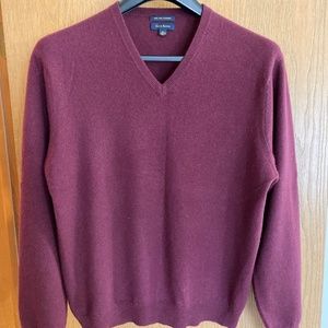 CLUB ROOM MENS CASHMERE BURGUNDY SWEATER, LG, MINT